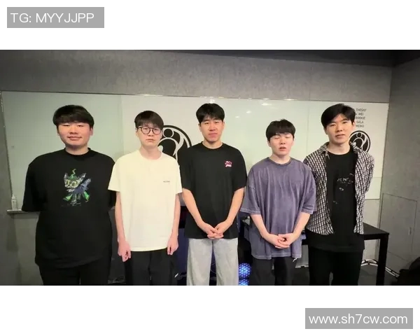 聚焦英雄联盟IG战队个人能力分析与发展潜力探讨